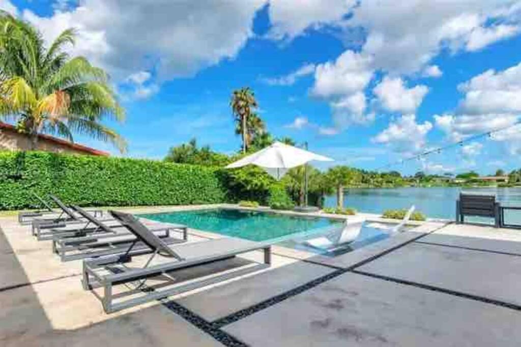 Cutler Bay Lakehouse Paradise Villa Esterno foto